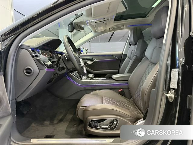 Audi A8 2021 Черный из Китая, фото 5
