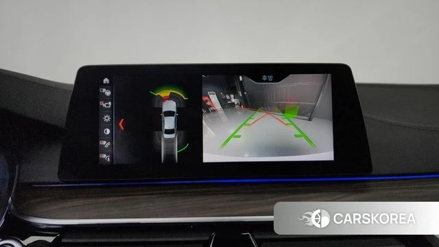 BMW 5 Series (G30) 2018 Белый из Кореи, фото 5