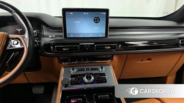 Lincoln Aviator 2nd generation 2021 Серый из Кореи, фото 5