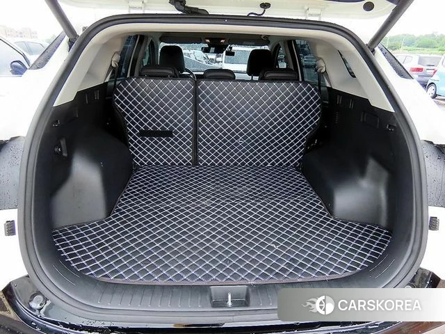 Kia Sportage 5th Generation 2023 Белый из Кореи, фото 5