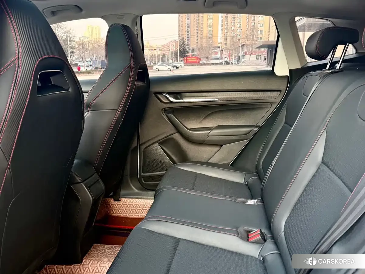 Skoda Komick 2022 Белый из Китая, фото 5