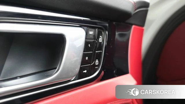 Porsche Panamera (971) 2020 Белый из Кореи, фото 5