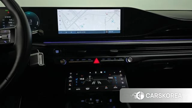 Hyundai Grandeur Hybrid (GN7) 2023 Белый из Кореи, фото 5