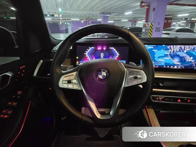 BMW X7 (G07) 2025 Белый из Кореи, фото 5