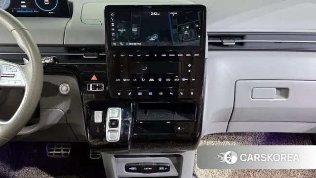 Hyundai Staria 2024 Черный из Кореи, фото 5