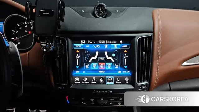 Maserati Levante 2020 Черный из Кореи, фото 5