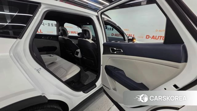 Kia The New Sportage 5th Generation Hybrid 2024 Белый из Кореи, фото 5
