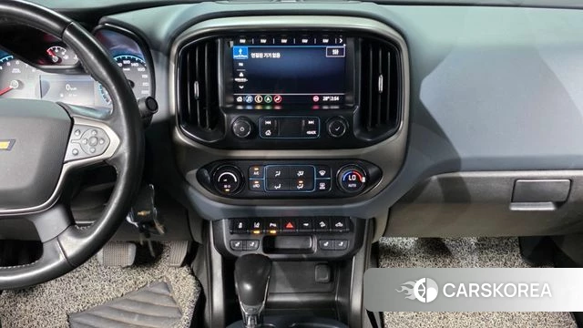 Chevrolet (GM Daewoo) Real New Colorado 2022 Черный из Кореи, фото 5