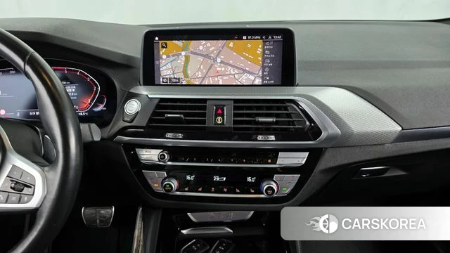 BMW X4 (G02) 2021 Белый из Кореи, фото 5