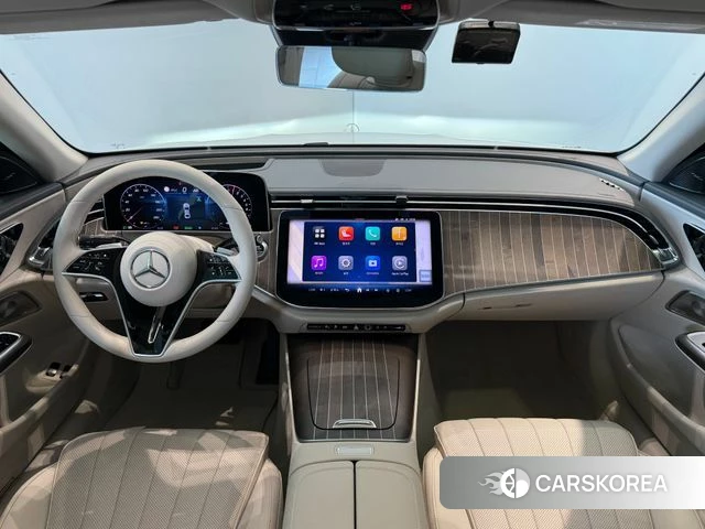 Mercedes-Benz E-Class W214 2026 Белый из Кореи, фото 5