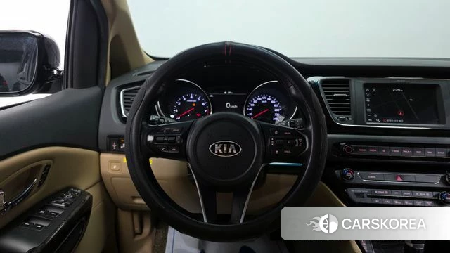 Kia The New Carnival 2019 Черный из Кореи, фото 5