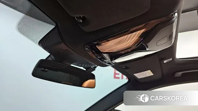 BMW 5 Series (G30) 2020 Серебристо-серый из Кореи, фото 5