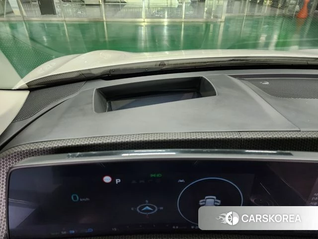 Kia EV6 2023 Белый из Кореи, фото 5