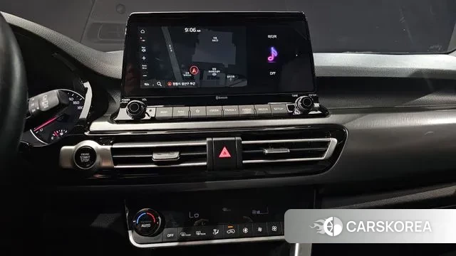 Kia Seltos 2022 Белый из Кореи, фото 5