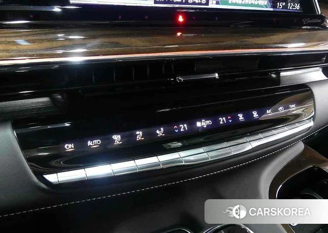 Cadillac Escalade 5th Generation 2024 Черный из Кореи, фото 5