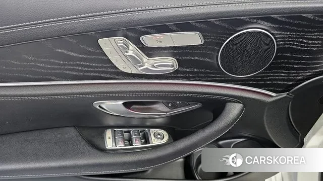 Mercedes-Benz E-Class W213 2020 Белый из Кореи, фото 5