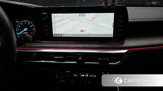 Kia K5 3rd generation 2022 Белый из Кореи, фото 5