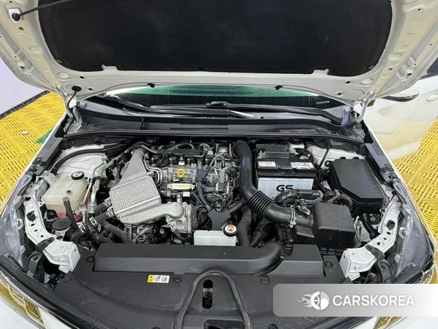 Toyota Corolla 2022 Белый из Китая, фото 5