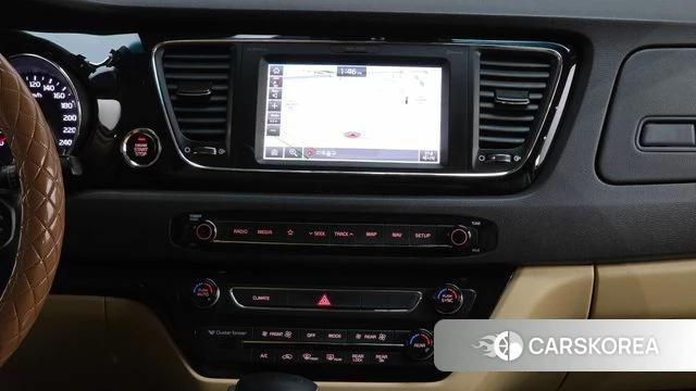 Kia The New Carnival 2019 Белый из Кореи, фото 5