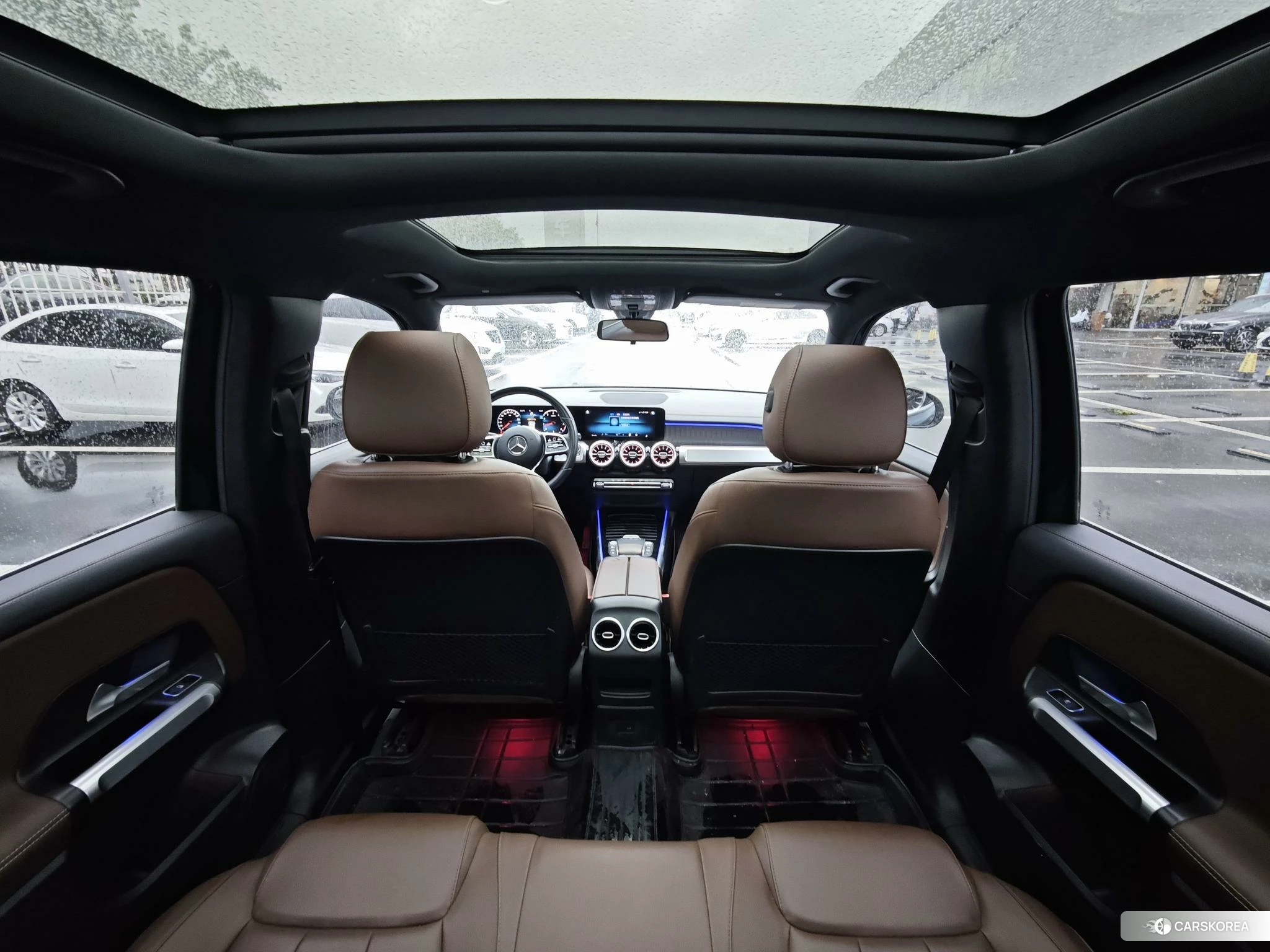 Mercedes-Benz GLB 2022 Белый из Китая, фото 5