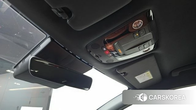 Kia The New Sportage 5th Generation Hybrid 2025 Белый из Кореи, фото 5