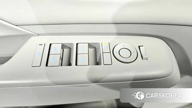 Hyundai Kona (SX2) 2023 Белый из Кореи, фото 5