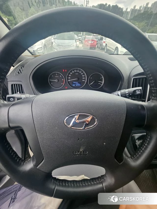 Hyundai The New Grand Starex 2019 Серебристо-серый из Кореи, фото 5