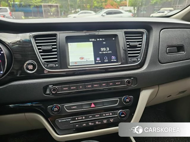 Kia The New Carnival 2019 Черный из Кореи, фото 5