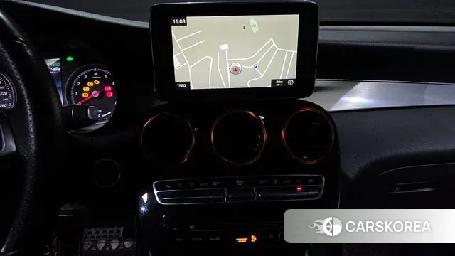 Mercedes-Benz GLC-Class X253 2018 Белый из Кореи, фото 5