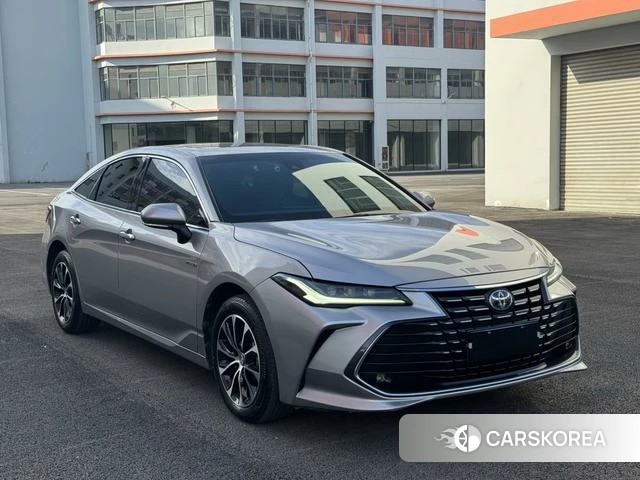 Toyota Asian dragon 2022 Серебристо-серый из Китая, фото 5
