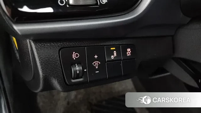 Kia Stonic 2020 Серый из Кореи, фото 5