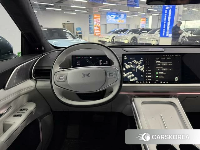 Xiaopeng Motors Xiaopeng G9 2025 Зеленый из Китая, фото 5