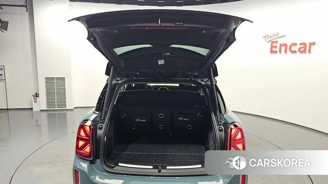 Mini Cooper Countryman 2024 Цвет галактики из Кореи, фото 5