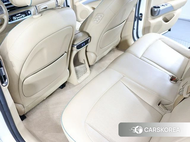 Genesis GV60 id 3982121 из Кореи 5