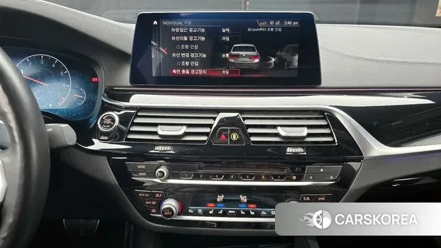 BMW 5 Series (G30) 2019 Белый из Кореи, фото 5