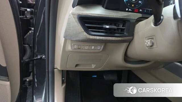 Kia K8 Hybrid 2022 Серый из Кореи, фото 5