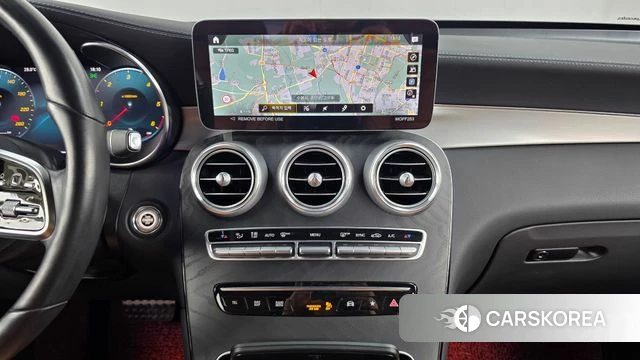 Mercedes-Benz GLC-Class X253 2023 Белый из Кореи, фото 5