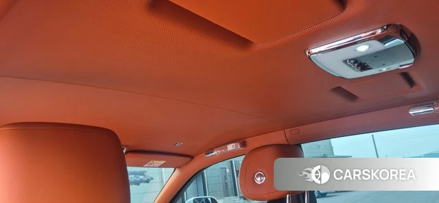 Rolls-Royce Phantom 2025 Жемчужный цвет из Кореи, фото 5