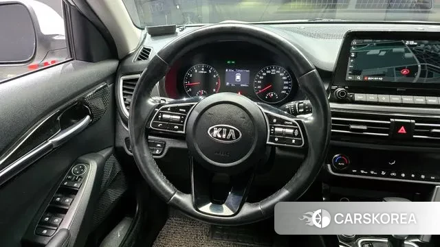Kia Seltos 2021 Белый из Кореи, фото 5