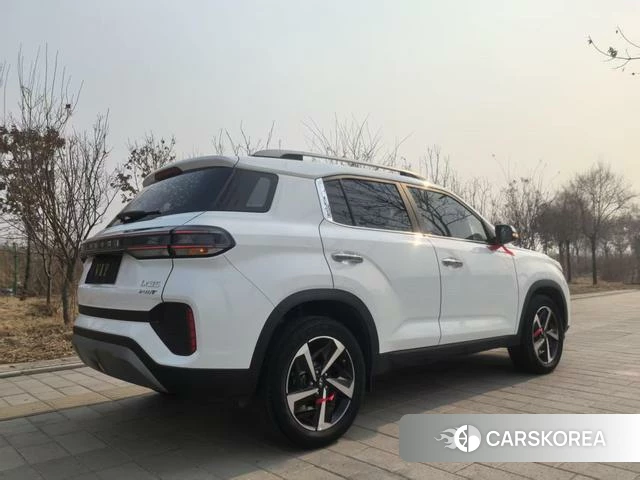 Hyundai ix35 2022 Белый из Китая, фото 5