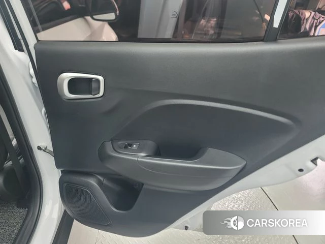 Hyundai Venue 2020 Белый из Кореи, фото 5