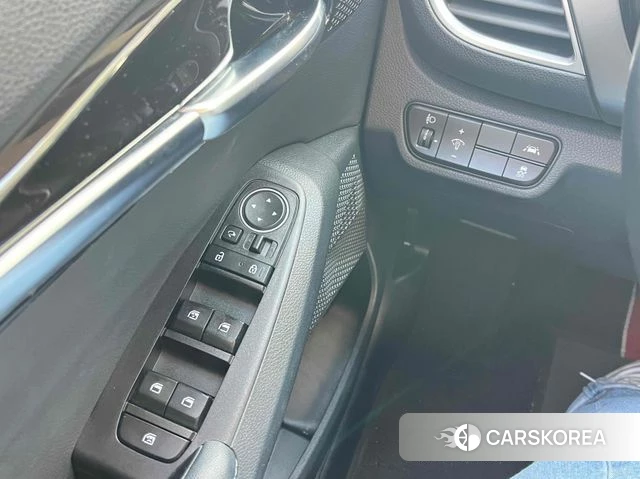 Kia Seltos 2021 Белый из Кореи, фото 5