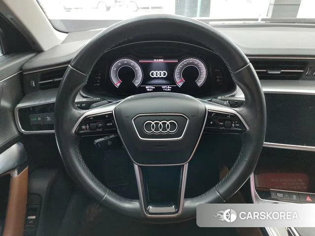 Audi A6L 2022 Черный из Китая, фото 5