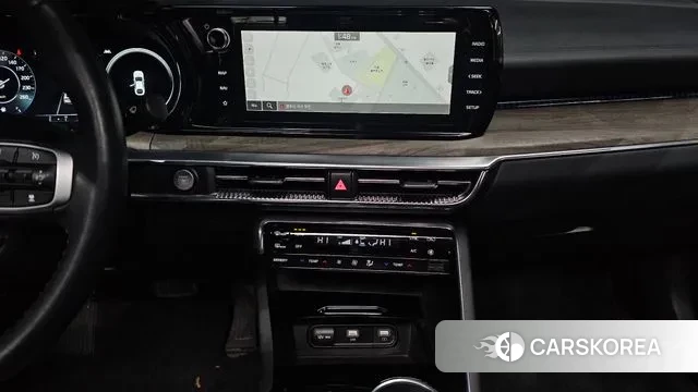 Kia K5 3rd generation 2023 Белый из Кореи, фото 5