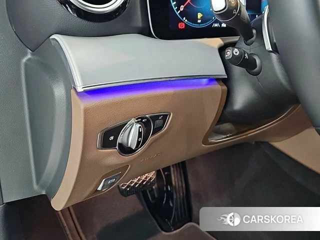 Mercedes-Benz E-Class W213 2021 Белый из Кореи, фото 5