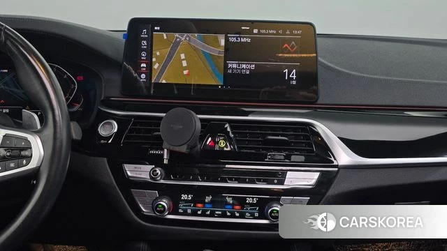 BMW 5 Series (G30) 2022 Белый из Кореи, фото 5