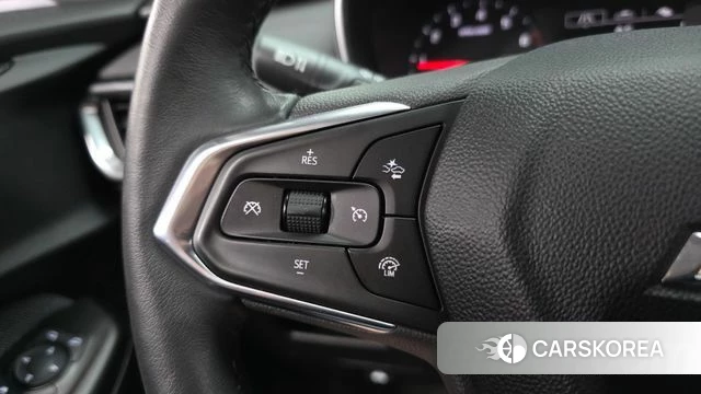 Chevrolet (GM Daewoo) Trailblazer 2021 Черный из Кореи, фото 5