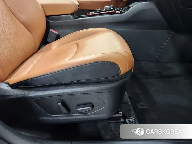 Kia Sportage 5th Generation Hybrid 2022 Белый из Кореи, фото 5