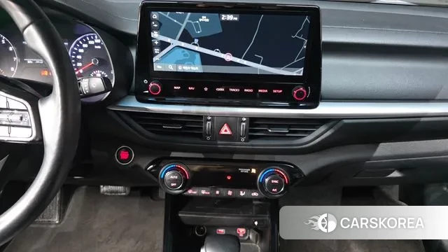 Kia The New K3 2nd generation 2021 Белый из Кореи, фото 5