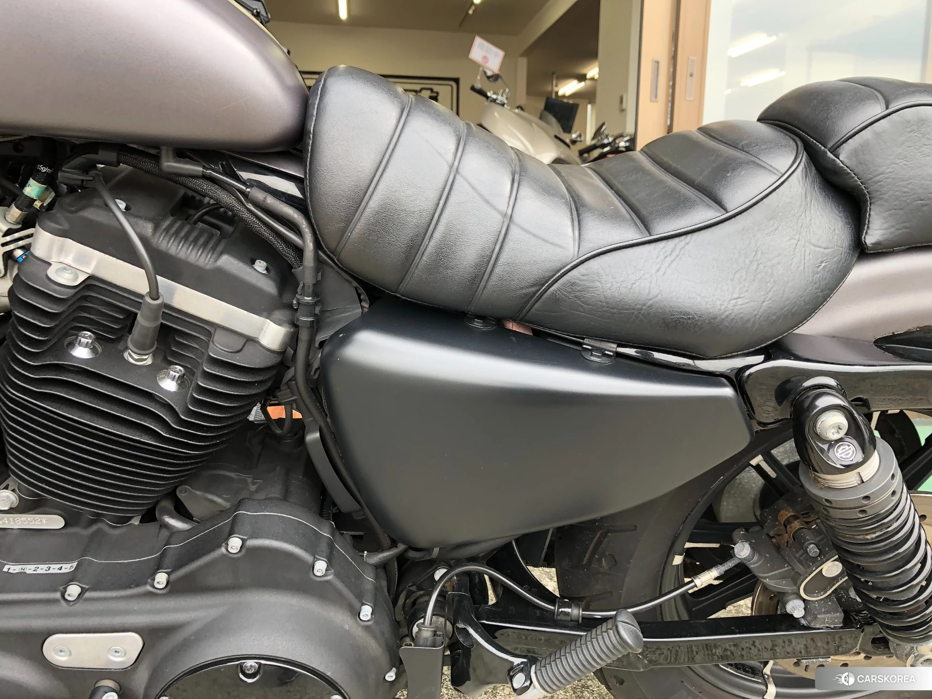 Harley-Davidson Sportster XL883N 2016 из Японии, фото 4